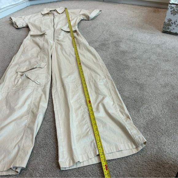 Zara cream short sleeve cargo wide leg jumpsuit Sz S pockets front zip NWOT - Picture 5 of 13